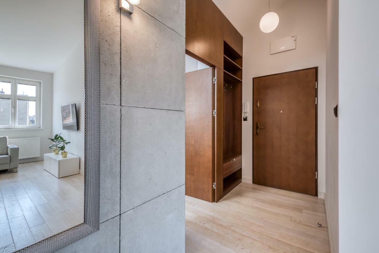 Apartament "Holy" بوزنان المظهر الخارجي الصورة